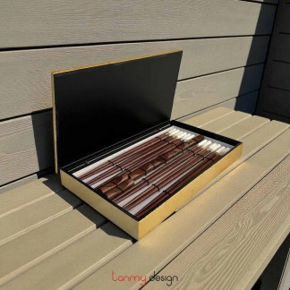 Set of 6 pairs of round mother-of-pearl rosewood chopsticks included with lacquer box attached with gold leaf 28*16.5*3.5cm